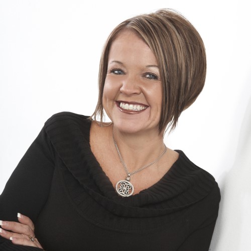 Pam Moore - CEO, Founder, Consultant, Keynote Speaker, Digital Brand  Story Teller, Trainer, Influencer - Marketing Nutz